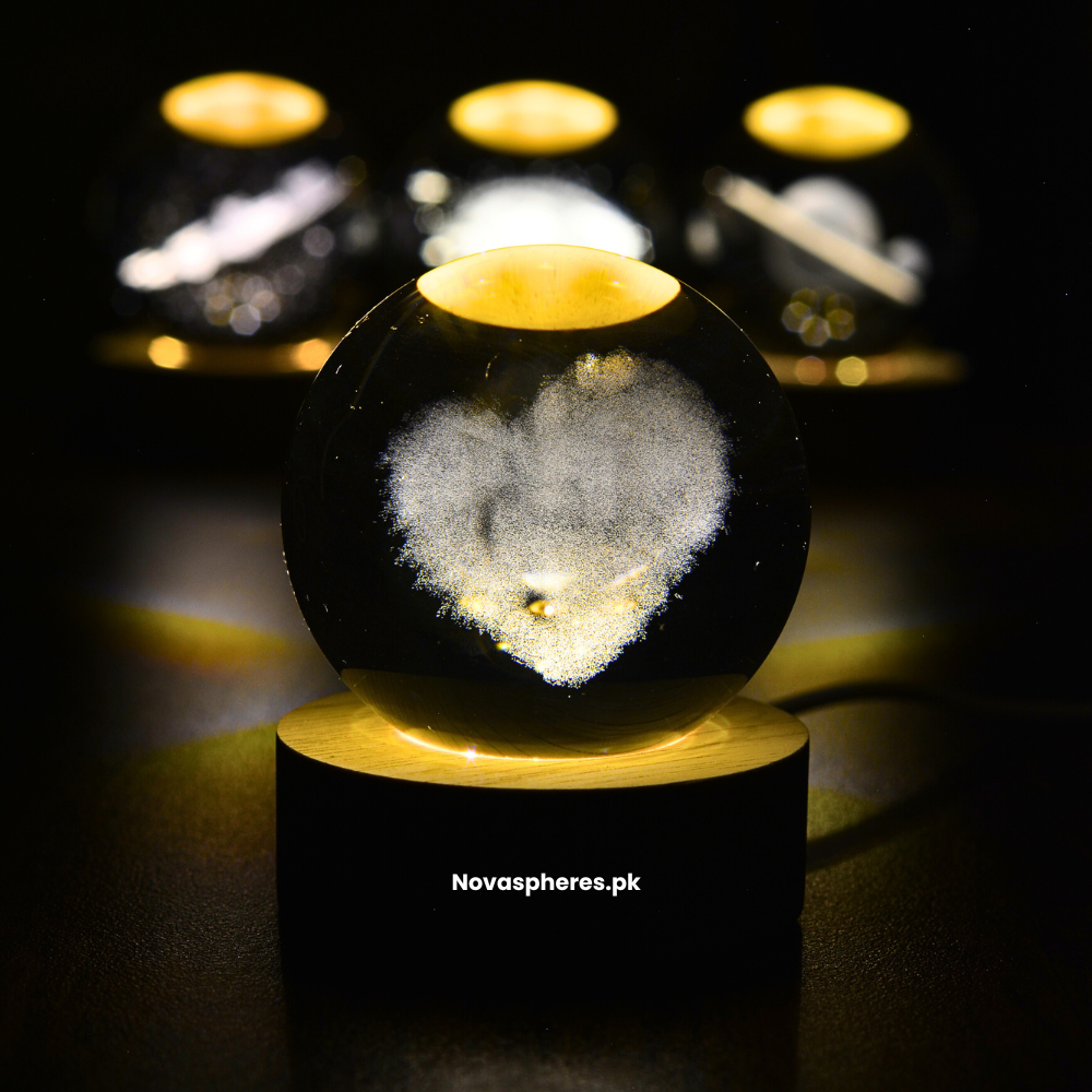 NovaSphere Crystal Lamp - Misty Heart